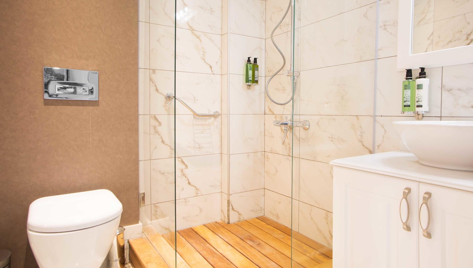 Astan Taksim Otel